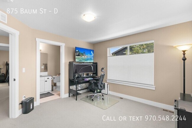 Building Photo - 875 Baum St