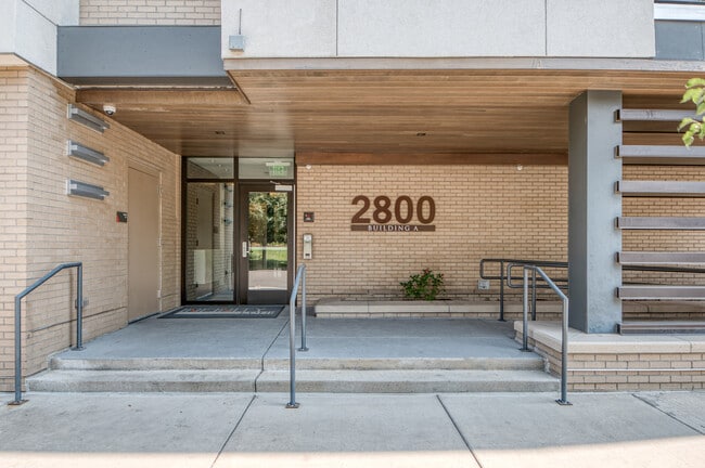 Building Photo - 2298 W 28th Ave