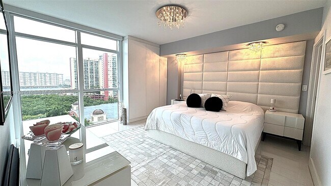 Building Photo - 400 Sunny Isles Blvd