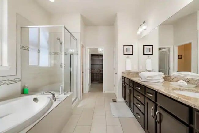 Building Photo - 9412 Joyce Way