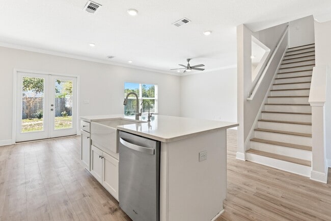 Building Photo - 116 Sea Eagle Ln