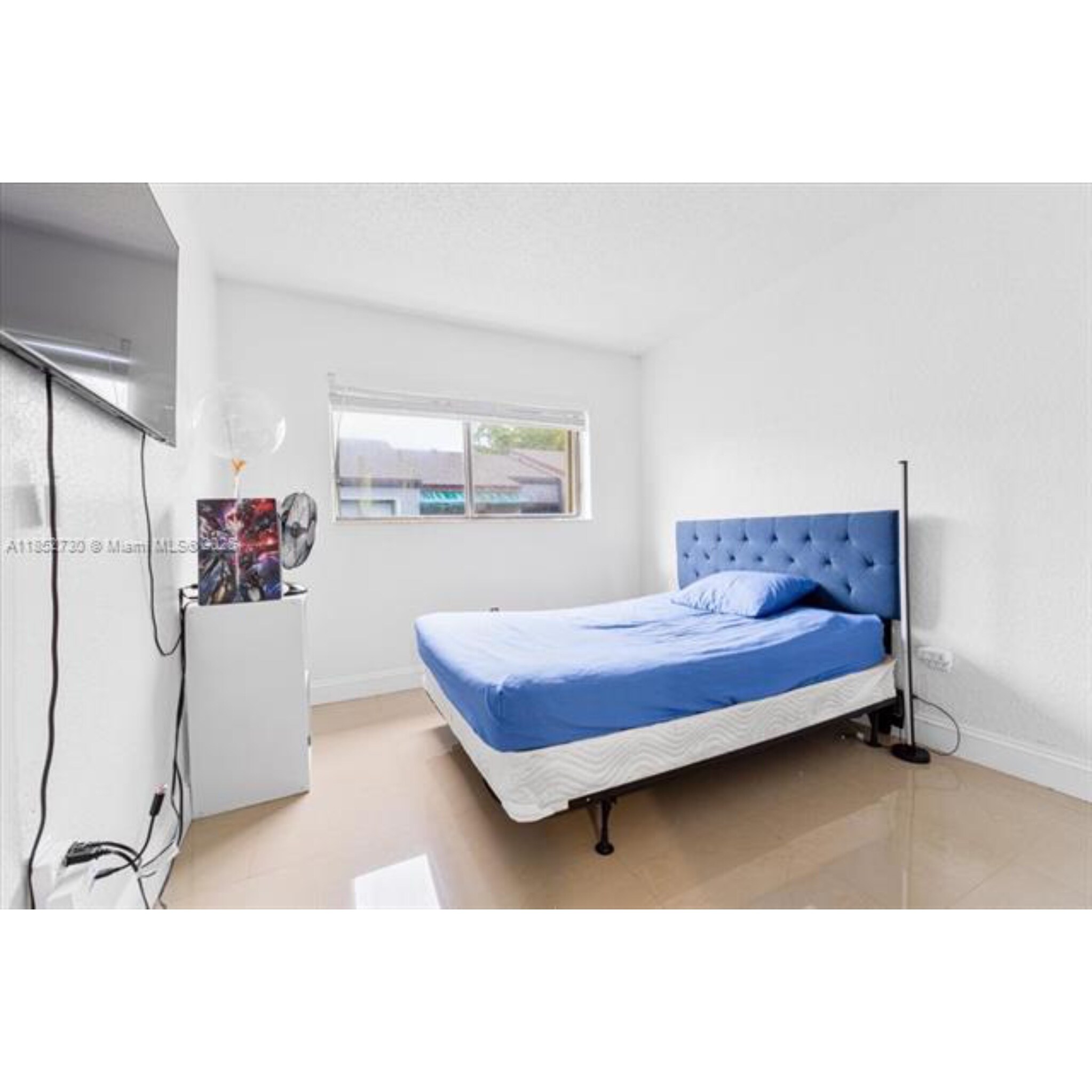 Building Photo - 7419 SW 152nd Ave