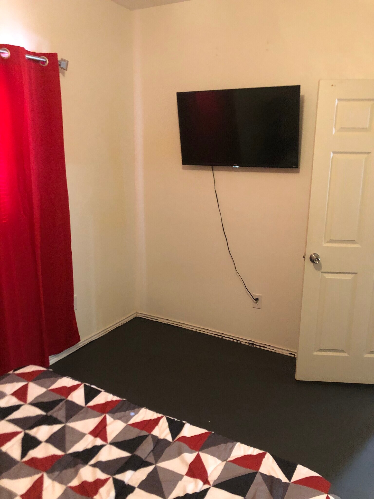 Building Photo - 22416 Matins Ln