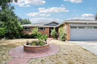 Building Photo - 6660 E Nevada Pl
