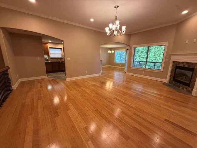 Building Photo - 6802 Stanwood Dr