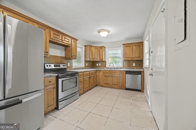 Building Photo - 685 Wimbish Rd