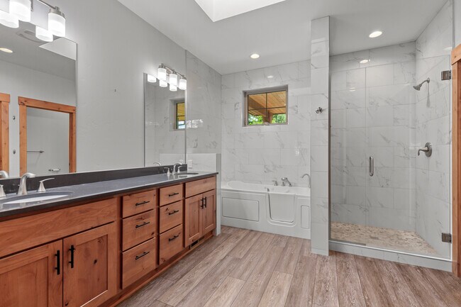 Building Photo - 357 ODonnell Dr