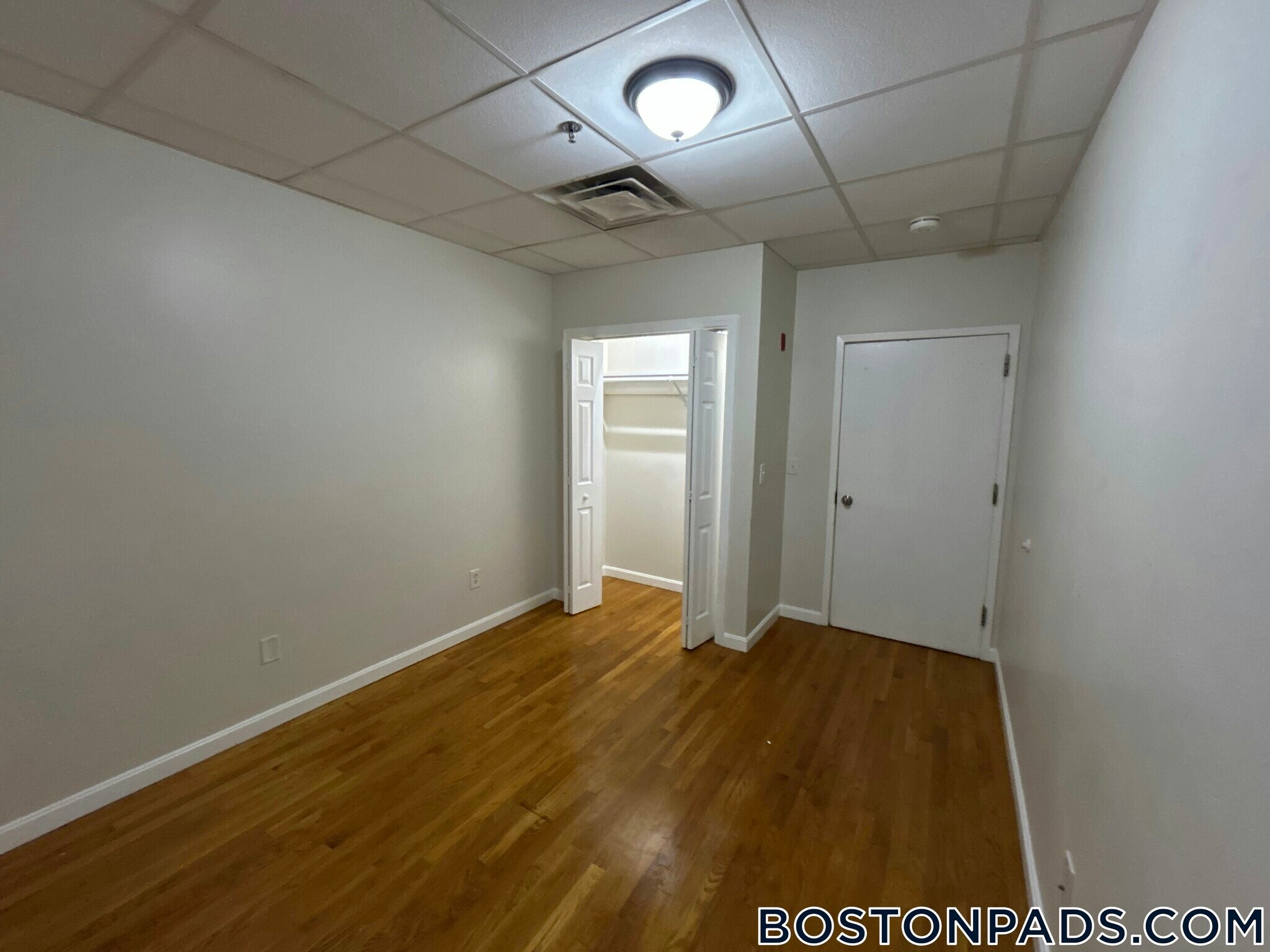 Building Photo - 22 High St