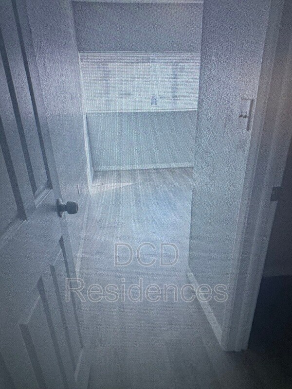 Building Photo - 8310 Oak Forest Ct