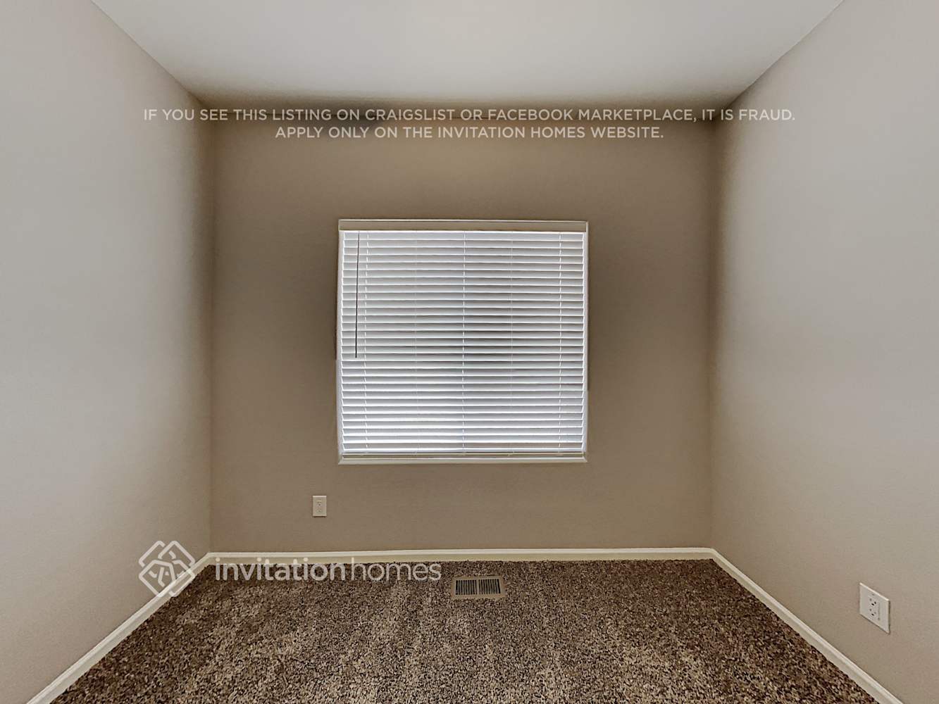 Building Photo - 9939 Thunderbolt Trail