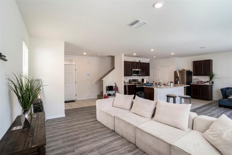 Building Photo - 10023 Merry Fawn Ct