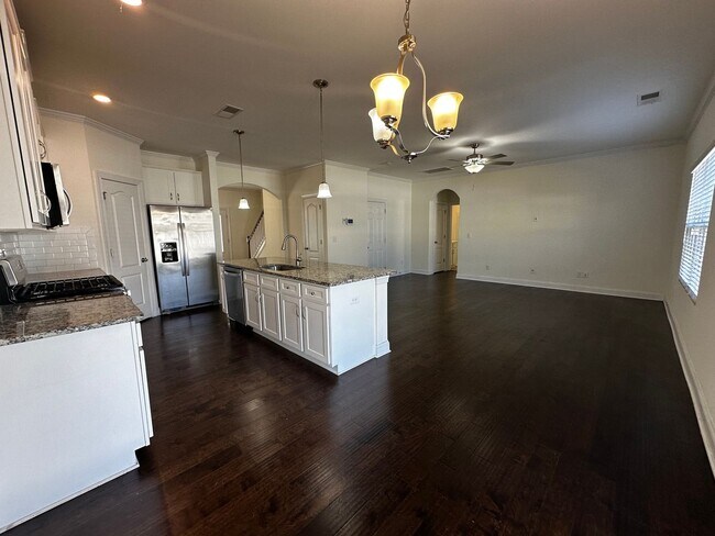 Building Photo - Exclusively Offered By Muse Realty Rentals, LLC