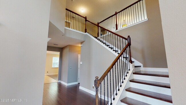 Building Photo - 2588 Cody Dr