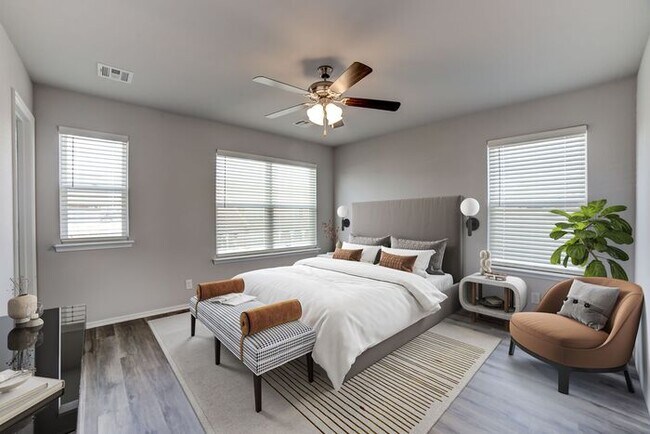 Building Photo - Spacious 4 Bed, 2.5 Bath Home | Now $2,399...