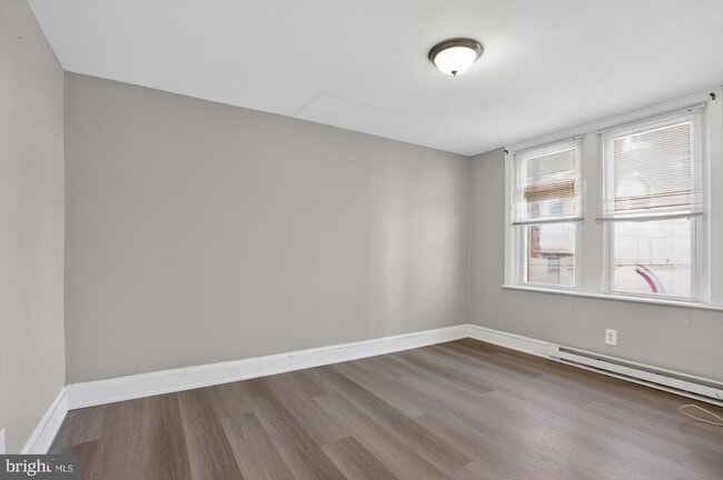 Building Photo - 1640 S 28th St