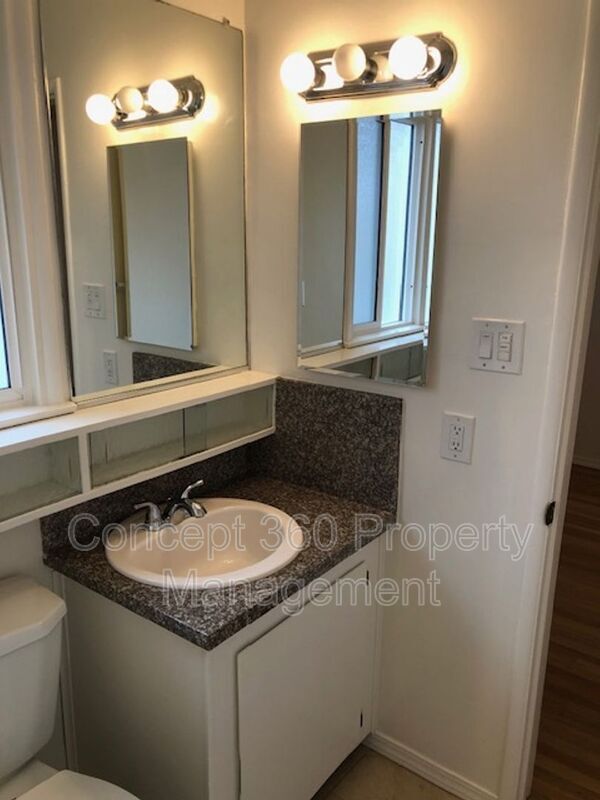 Building Photo - 3153 W 155th St