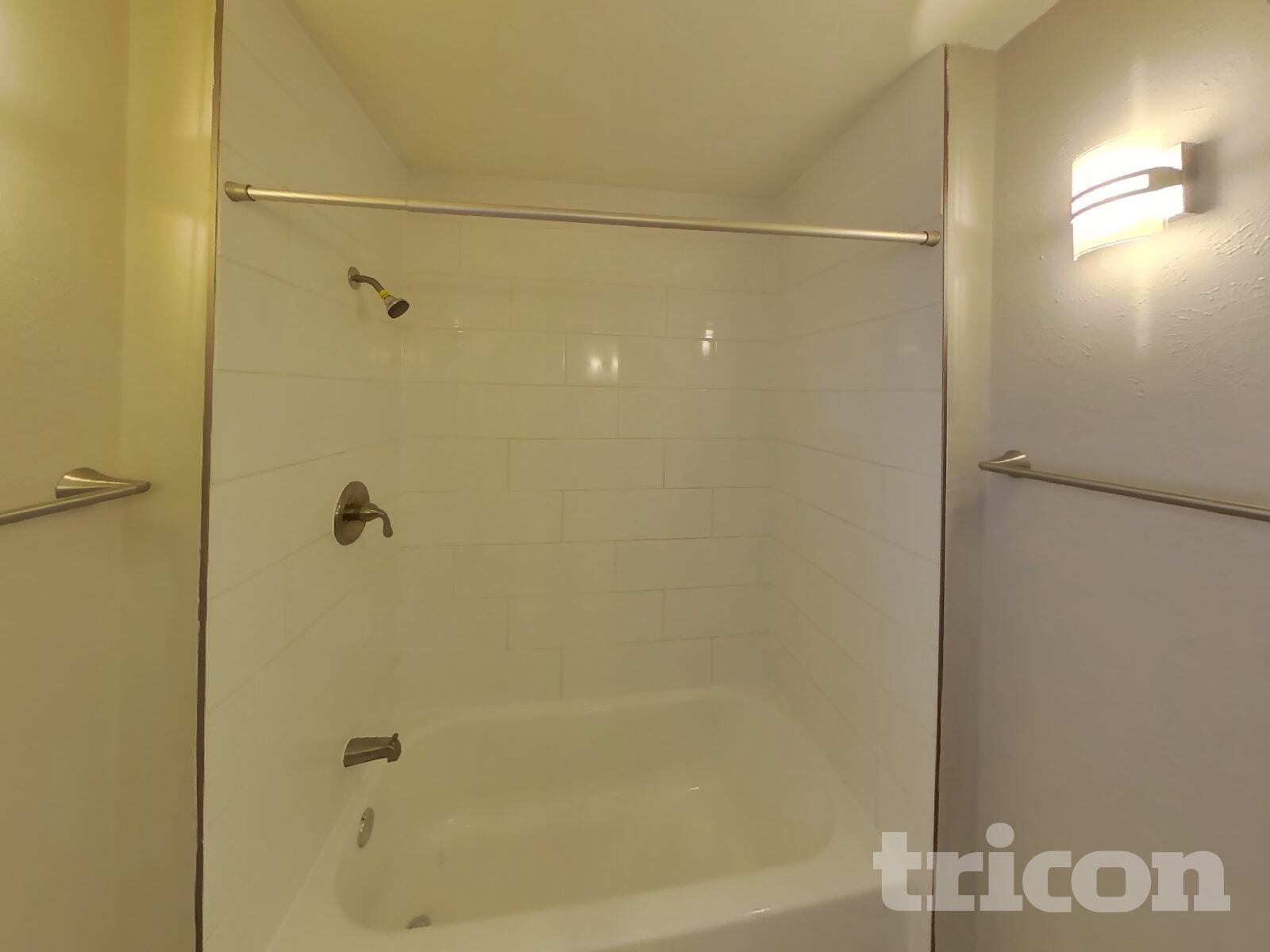 Building Photo - 606 Perdido Dr