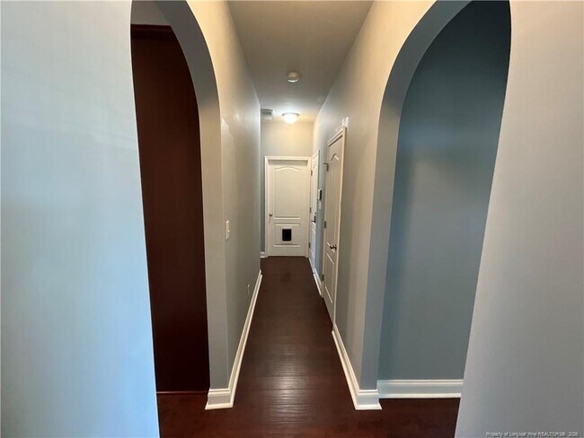 Building Photo - 269 Fountain Grove Dr