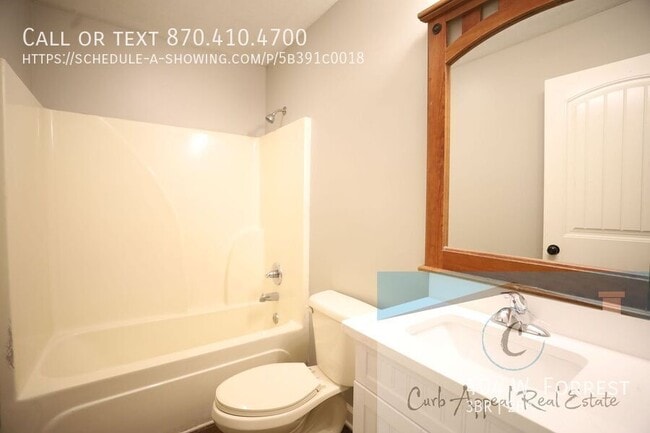 Building Photo - 404 W. Forrest-
