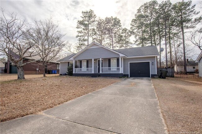 Building Photo - 6944 Calamar Dr