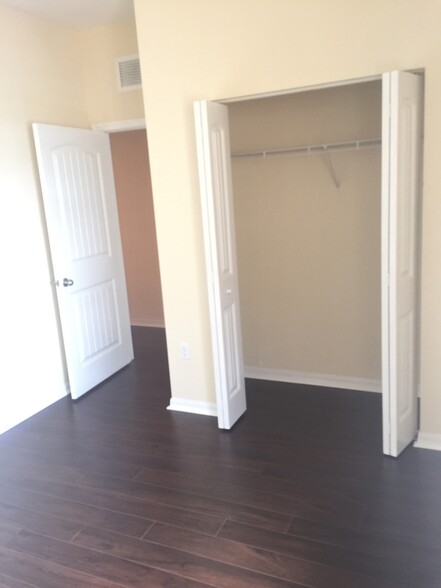 Building Photo - 3606 NW 29th Ct