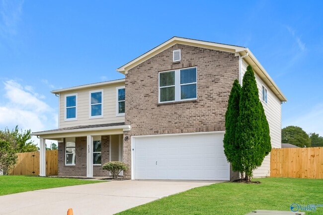 Building Photo - 123 Fire Fly Ln