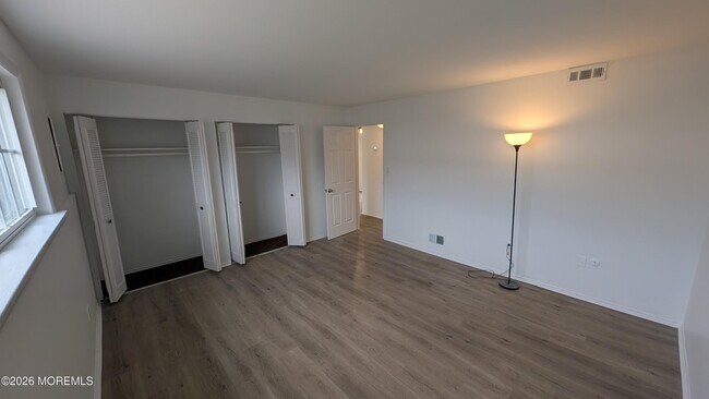 Building Photo - 226 Sawmill Rd