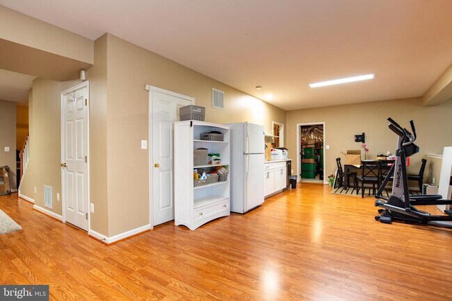 Building Photo - 13286 Holly Meadow Ln