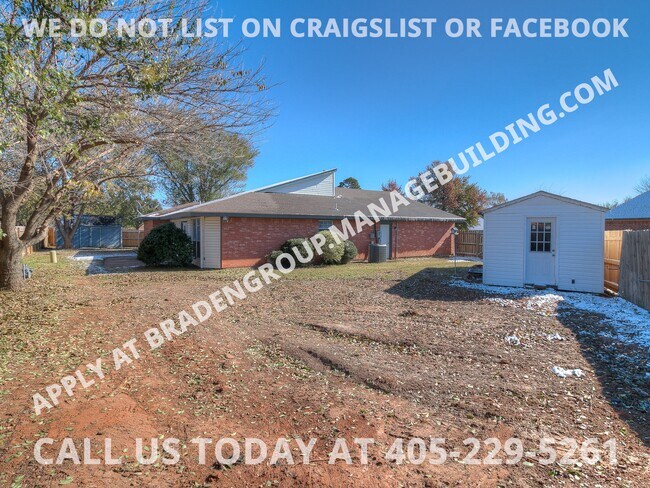 Building Photo - 3837 Sunward Cir