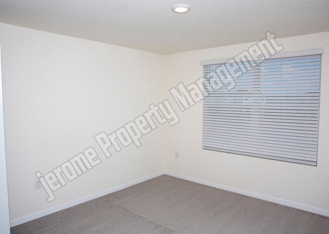 Building Photo - 37191 Sharks Eye Ln