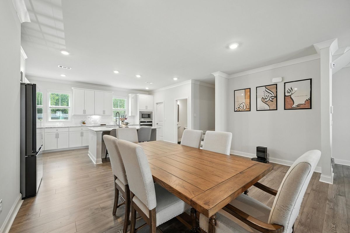 Building Photo - 3411 Swallowtail Ter