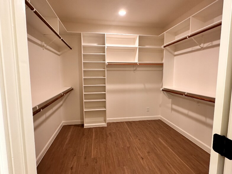 Building Photo - 1316 Milltown Rd