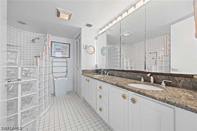 Building Photo - 10691 Gulf Shore Dr