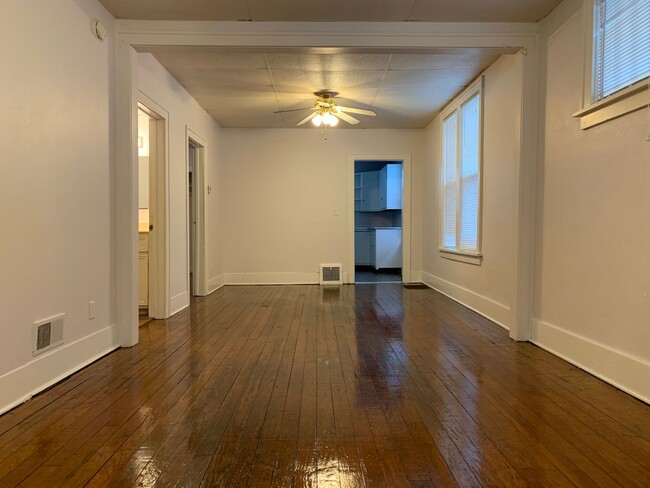 Building Photo - Two Bedroom House in Muskegon