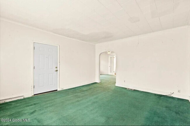 Building Photo - 769 2nd Ave
