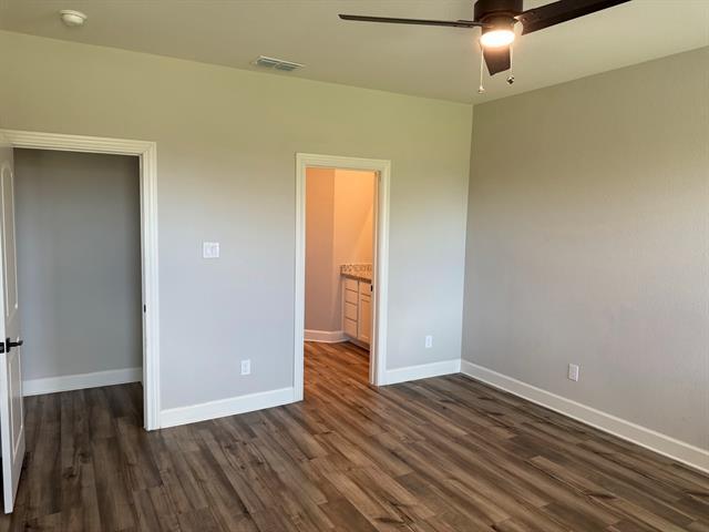 Building Photo - 812 Emerson Dr