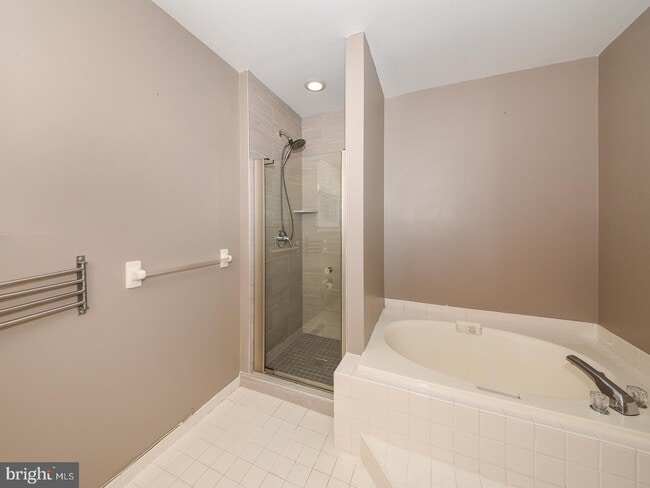 Building Photo - 252 Copper Beech Dr