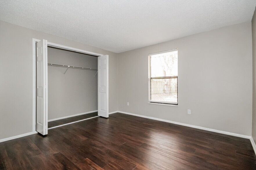 Building Photo - 602 Cedar Grove Dr
