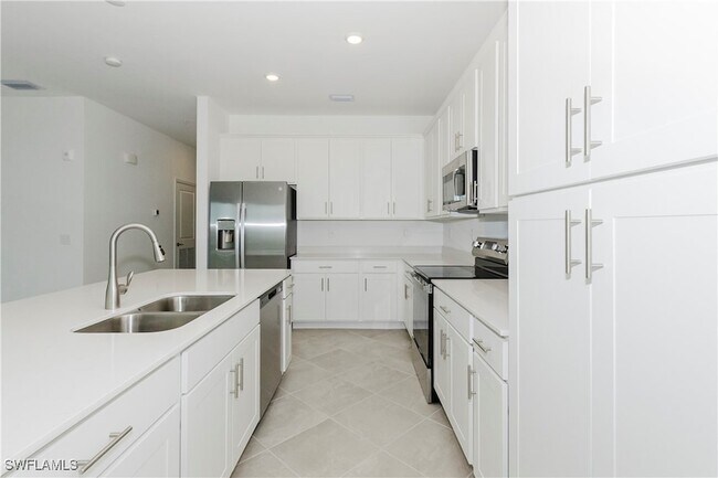 Building Photo - 18451 Copperhead Dr