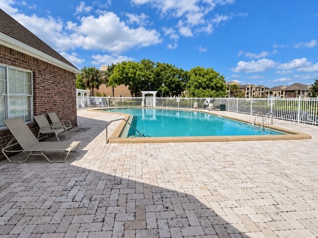 Building Photo - 5500 Devonbriar Way