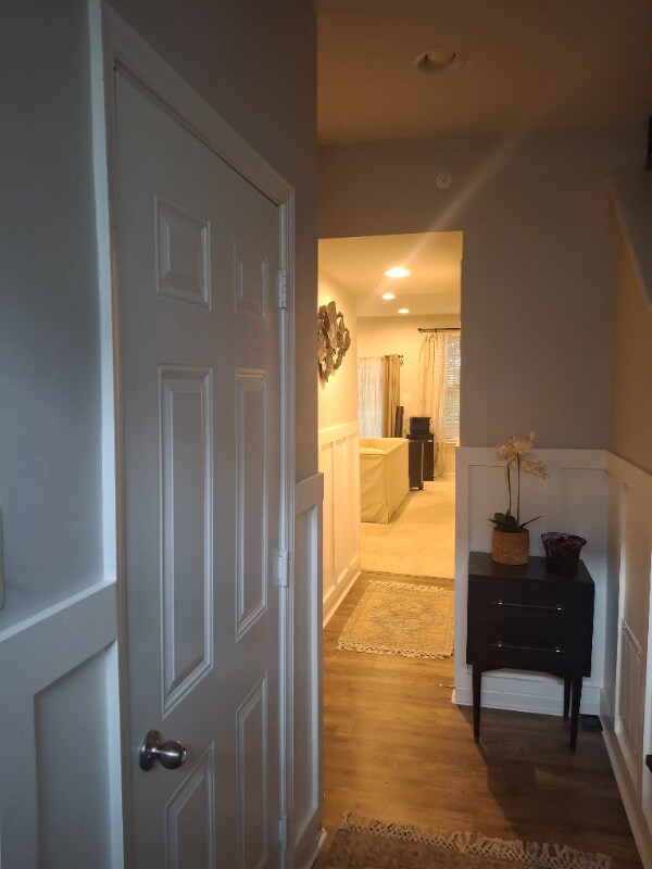 Building Photo - 307 Spring Bank Way