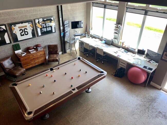 1st Floor Flex/Workspace - 11853 Bradburn Blvd