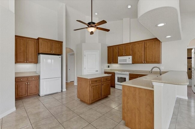 Building Photo - Beautiful and Spacious Rotonda West POOL home.