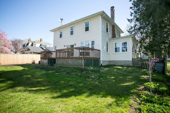 Building Photo - 17 Annandale Terrace