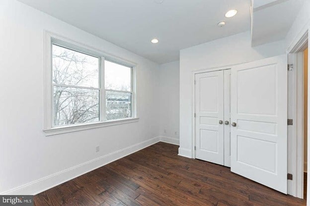 Building Photo - 1005 New Market St