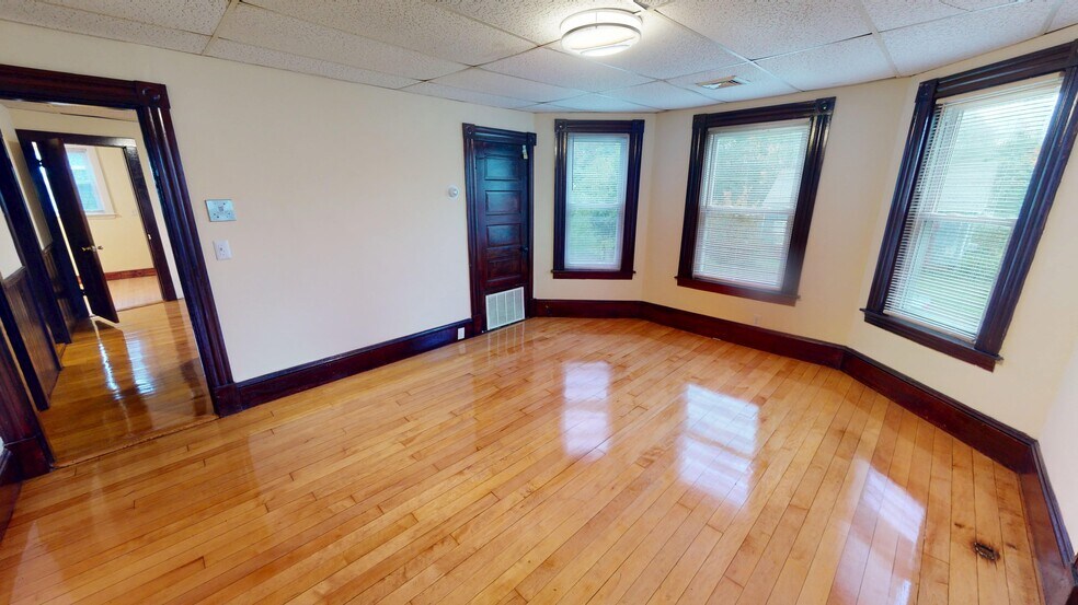 Building Photo - 245 Prospect St