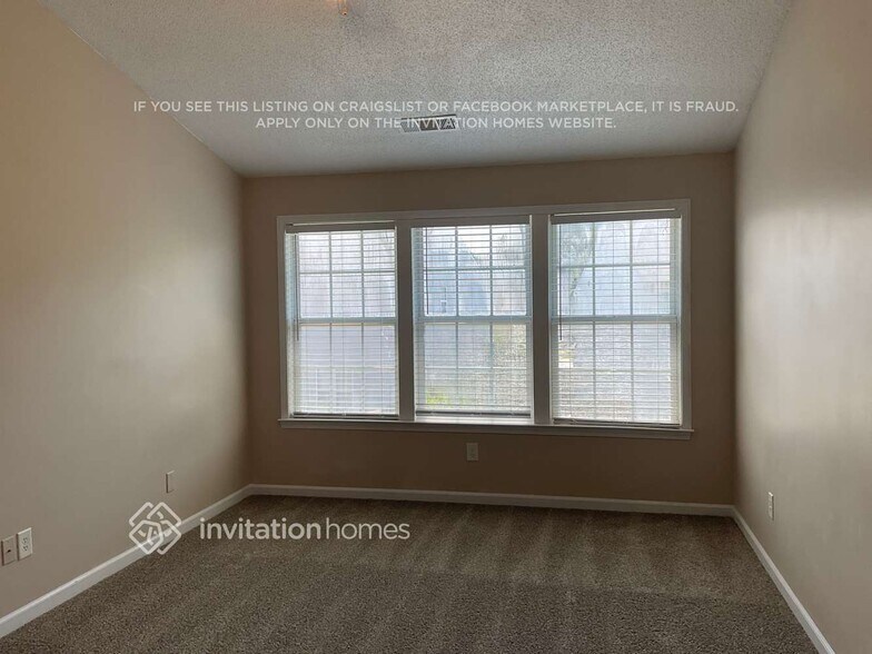Building Photo - 1699 Taynton Cir