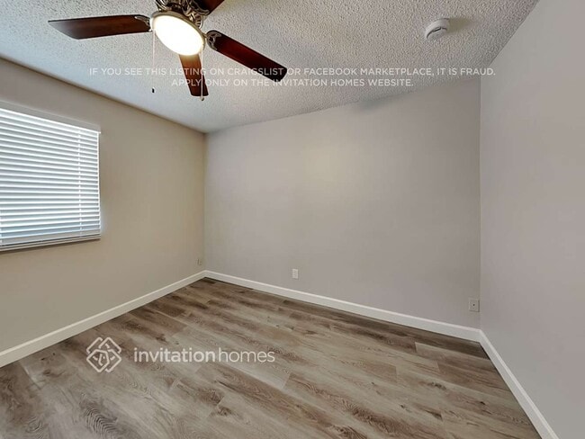 Building Photo - 3817 W Cactus Wren Dr