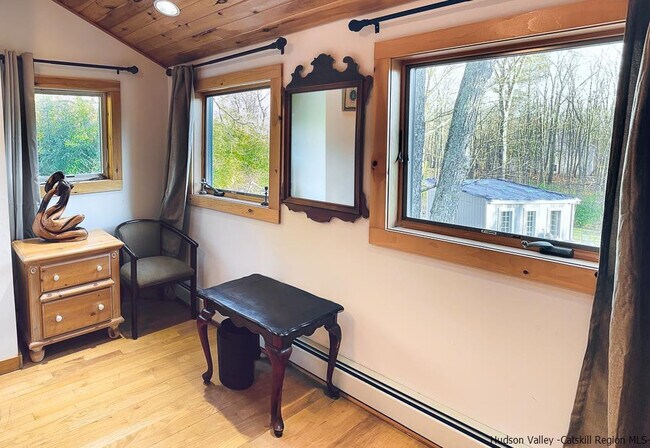 Building Photo - 47 Camp Ridge Rd