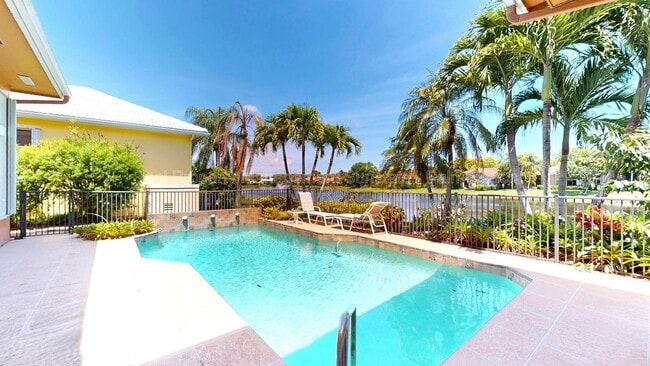 Building Photo - 71 Cayman Pl
